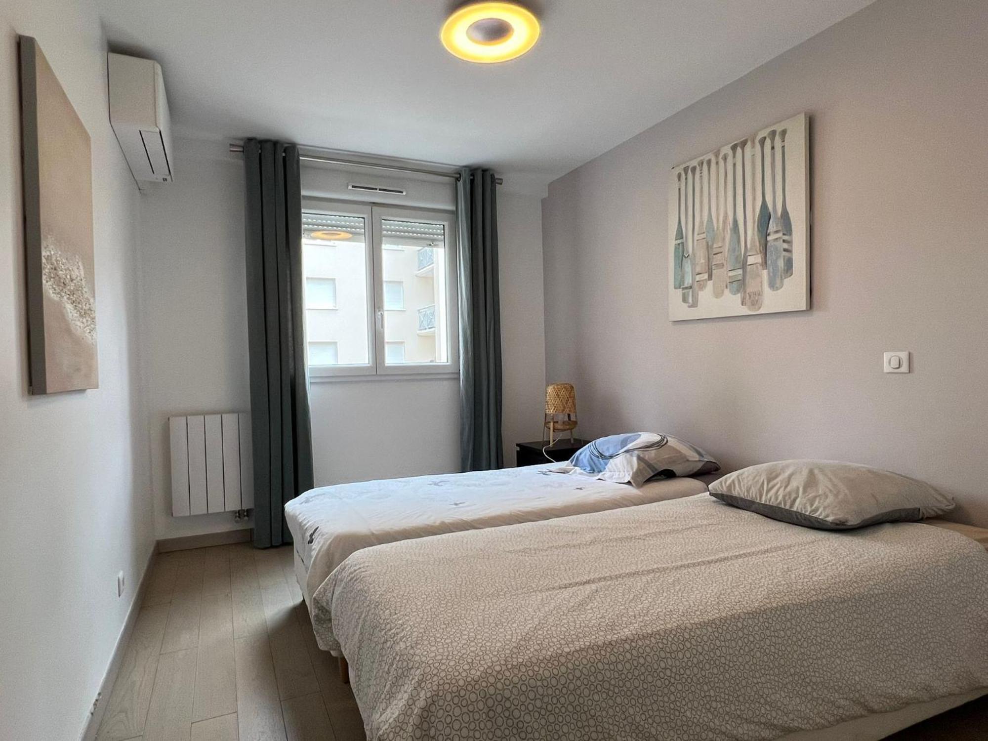 Location 3 Chambres Spacieuses Dans Appartment 2 Mn Rer Bussy Saint Georges Eksteriør billede