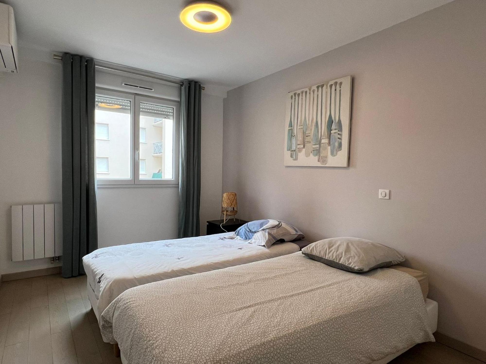 Location 3 Chambres Spacieuses Dans Appartment 2 Mn Rer Bussy Saint Georges Eksteriør billede