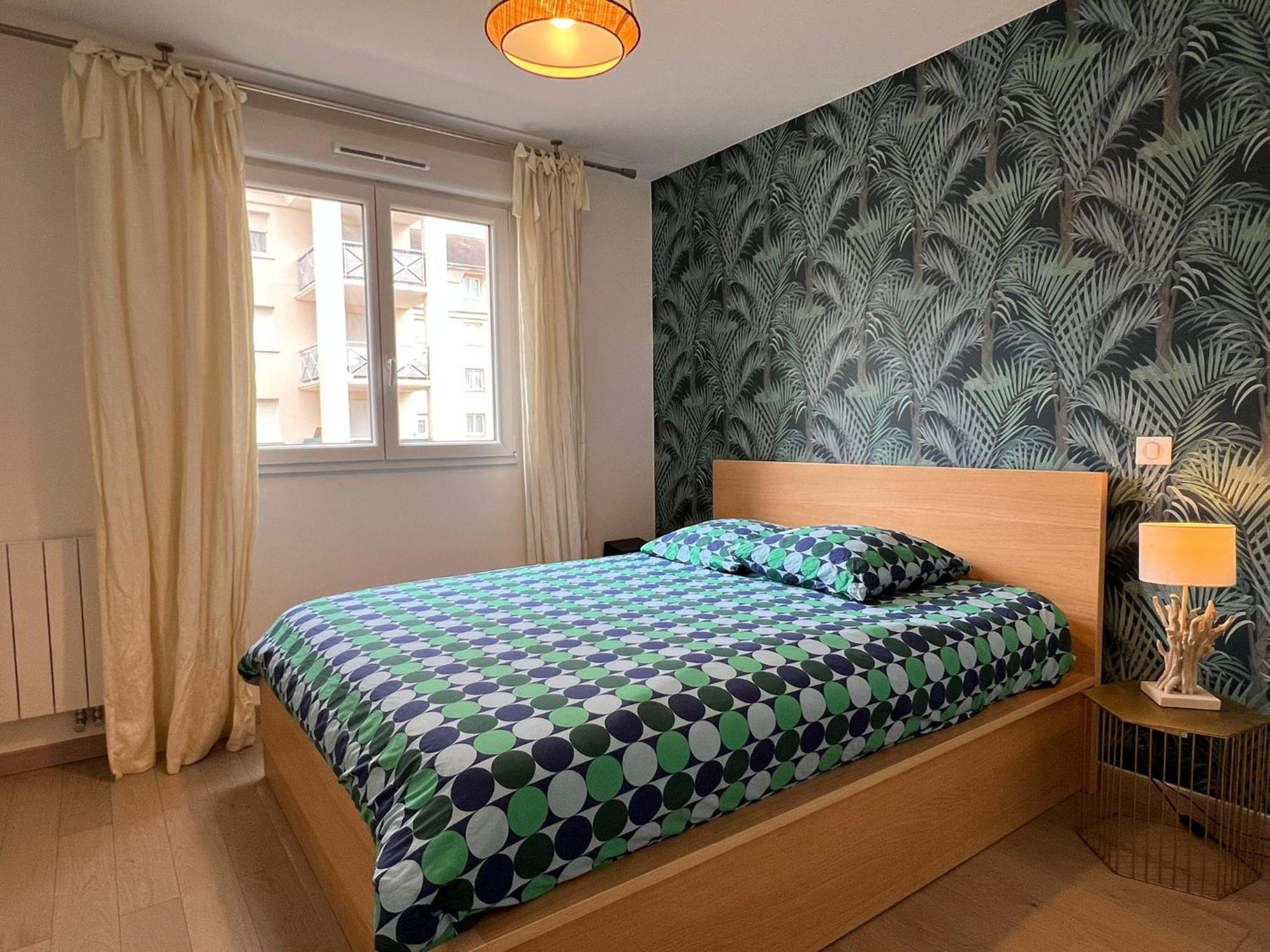 Location 3 Chambres Spacieuses Dans Appartment 2 Mn Rer Bussy Saint Georges Eksteriør billede